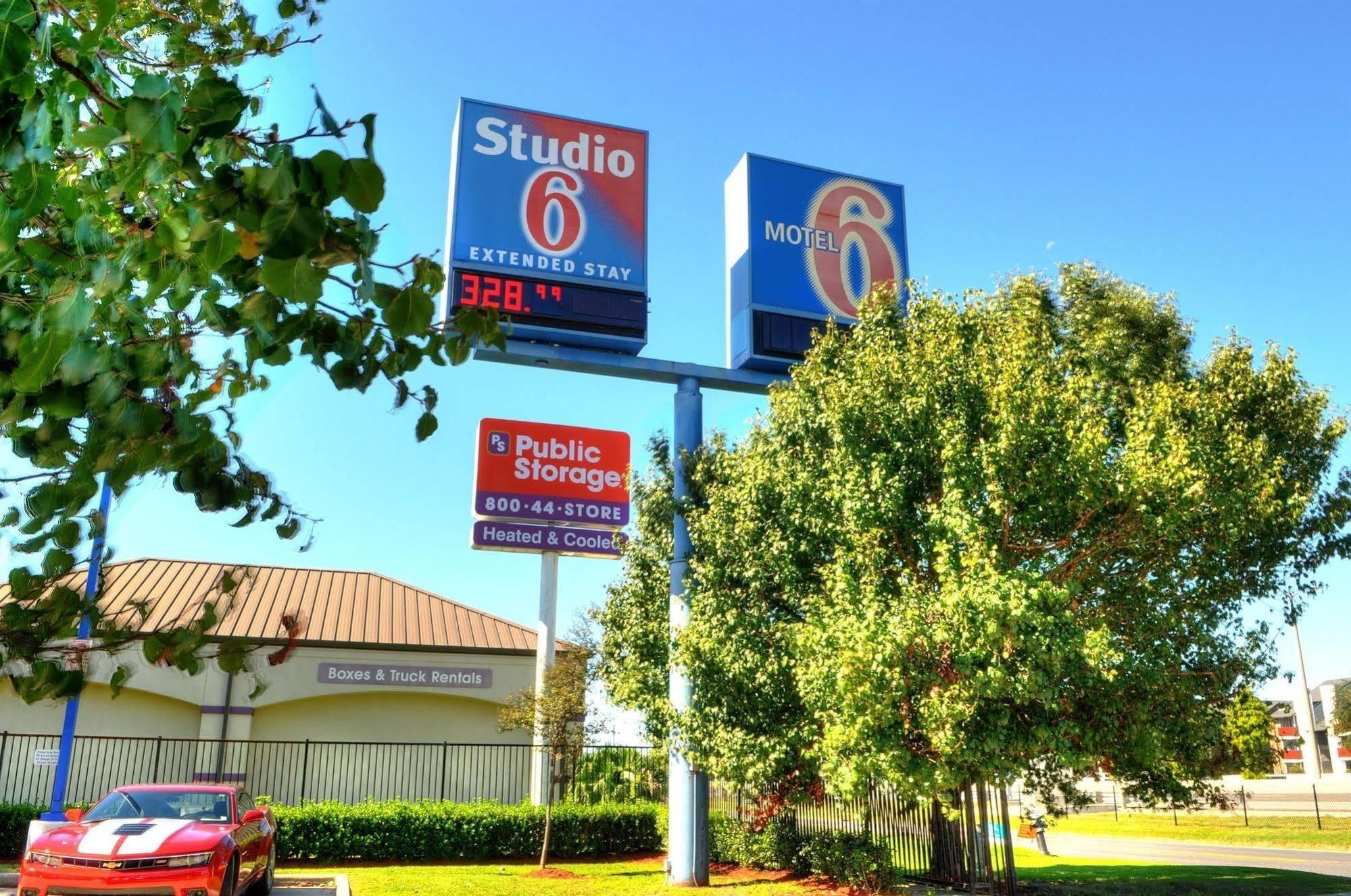 Motel 6-New Orleans, La Екстериор снимка