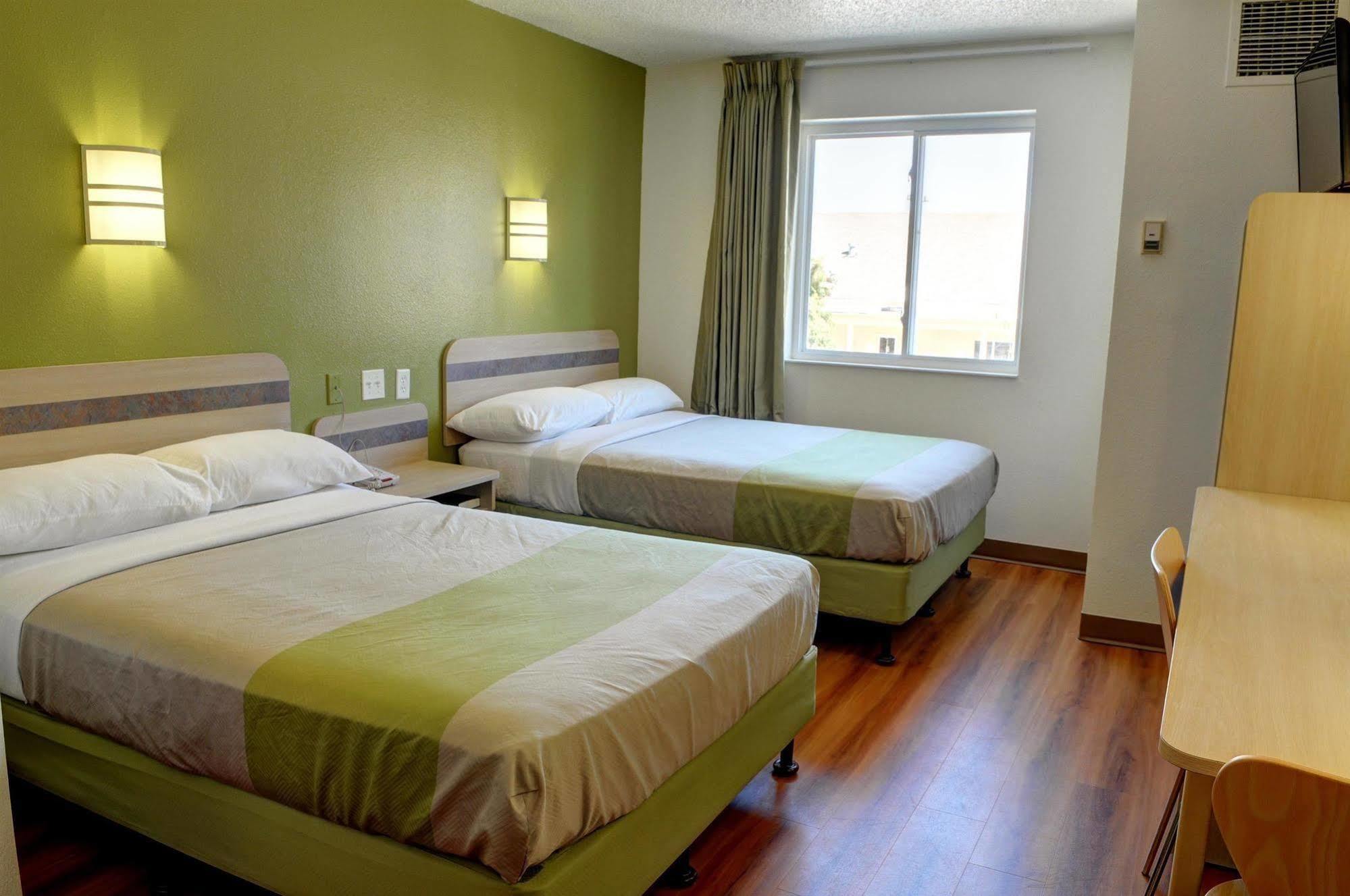 Motel 6-New Orleans, La Екстериор снимка