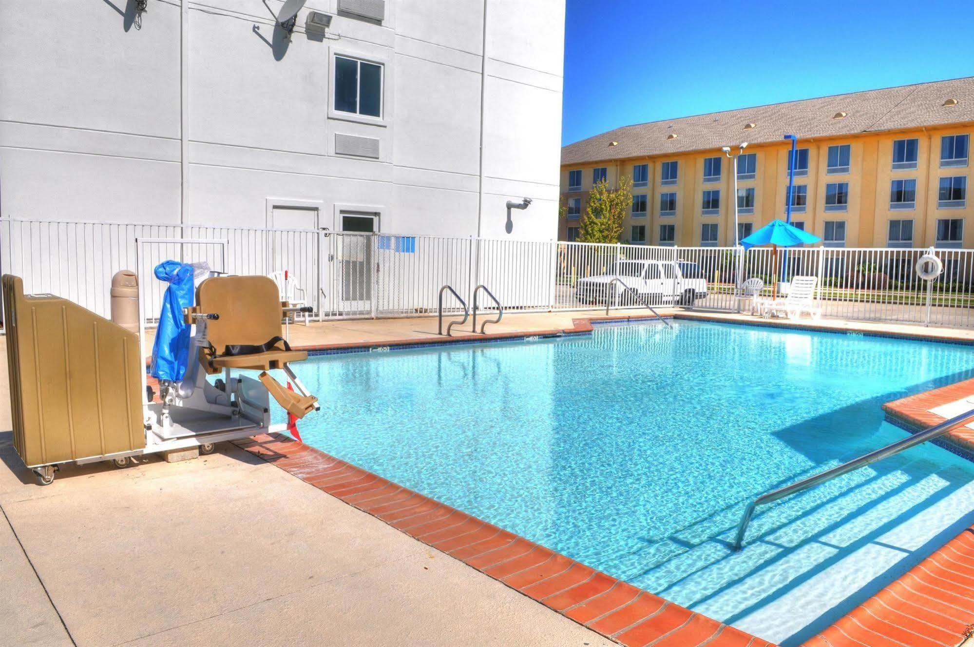 Motel 6-New Orleans, La Екстериор снимка